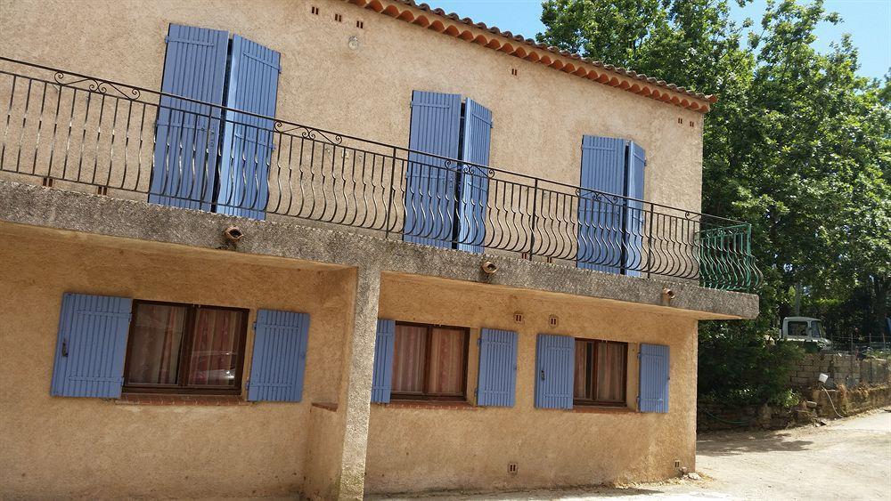 Hotel Restaurant Les 3 Chenes Fréjus Zewnętrze zdjęcie
