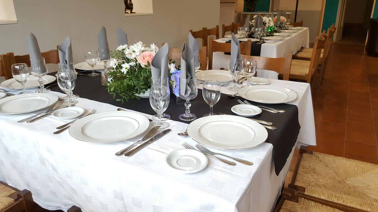 Hotel Restaurant Les 3 Chenes Fréjus Zewnętrze zdjęcie